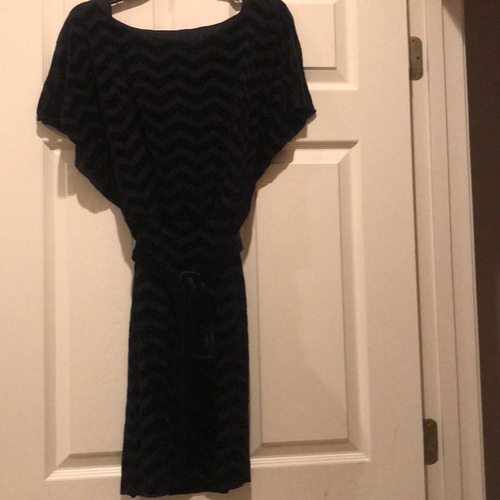 Black dress with velvet belt